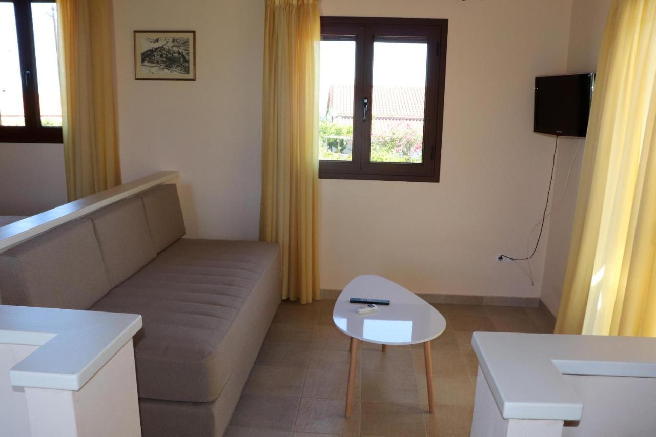 הוילה Koróni Takis Bizos House 1 מראה חיצוני תמונה